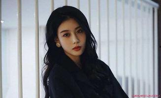 张雅卓的照片,光影交织下的美丽瞬间